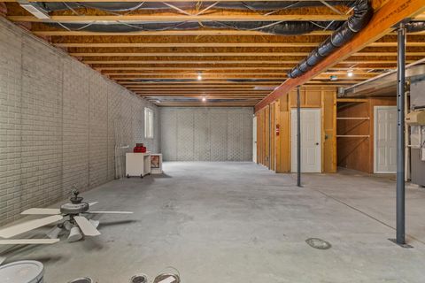 Tiny photo for 2410 Wendover Place, Champaign, IL 61822 (MLS # 12554610)