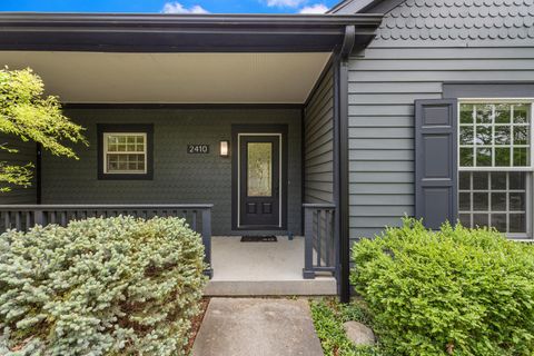 Tiny photo for 2410 Wendover Place, Champaign, IL 61822 (MLS # 12554610)