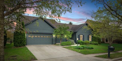 Tiny photo for 2410 Wendover Place, Champaign, IL 61822 (MLS # 12554610)