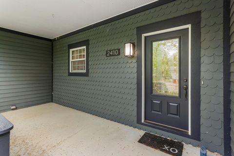 Tiny photo for 2410 Wendover Place, Champaign, IL 61822 (MLS # 12554610)