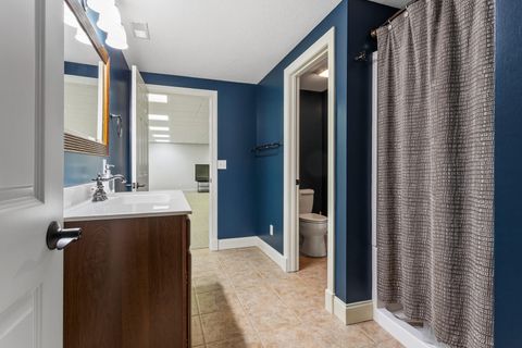 Tiny photo for 2410 Wendover Place, Champaign, IL 61822 (MLS # 12554610)