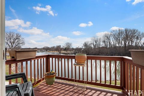 Tiny photo for 1167 N Oakwood Drive #32-3, Fox Lake, IL 60020 (MLS # 12592438)