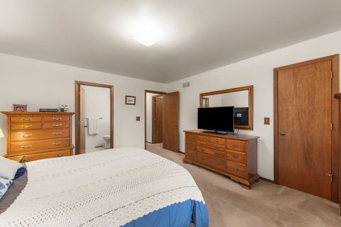 Tiny photo for 1653 Kenyon Drive, Naperville, IL 60565 (MLS # 12583962)