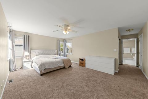 Tiny photo for 1240 Sandpiper Court, Grayslake, IL 60030 (MLS # 12620719)