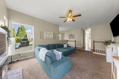 Tiny photo for 1240 Sandpiper Court, Grayslake, IL 60030 (MLS # 12620719)