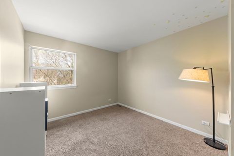 Tiny photo for 1240 Sandpiper Court, Grayslake, IL 60030 (MLS # 12620719)