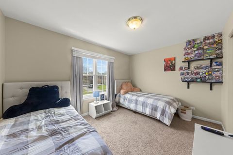 Tiny photo for 1240 Sandpiper Court, Grayslake, IL 60030 (MLS # 12620719)