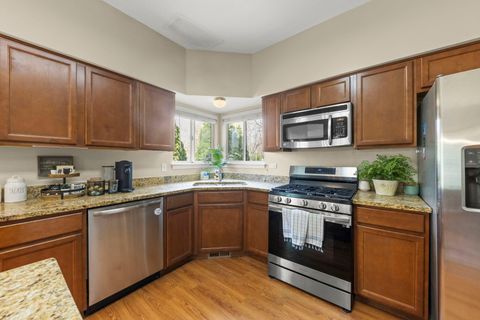 Tiny photo for 1240 Sandpiper Court, Grayslake, IL 60030 (MLS # 12620719)