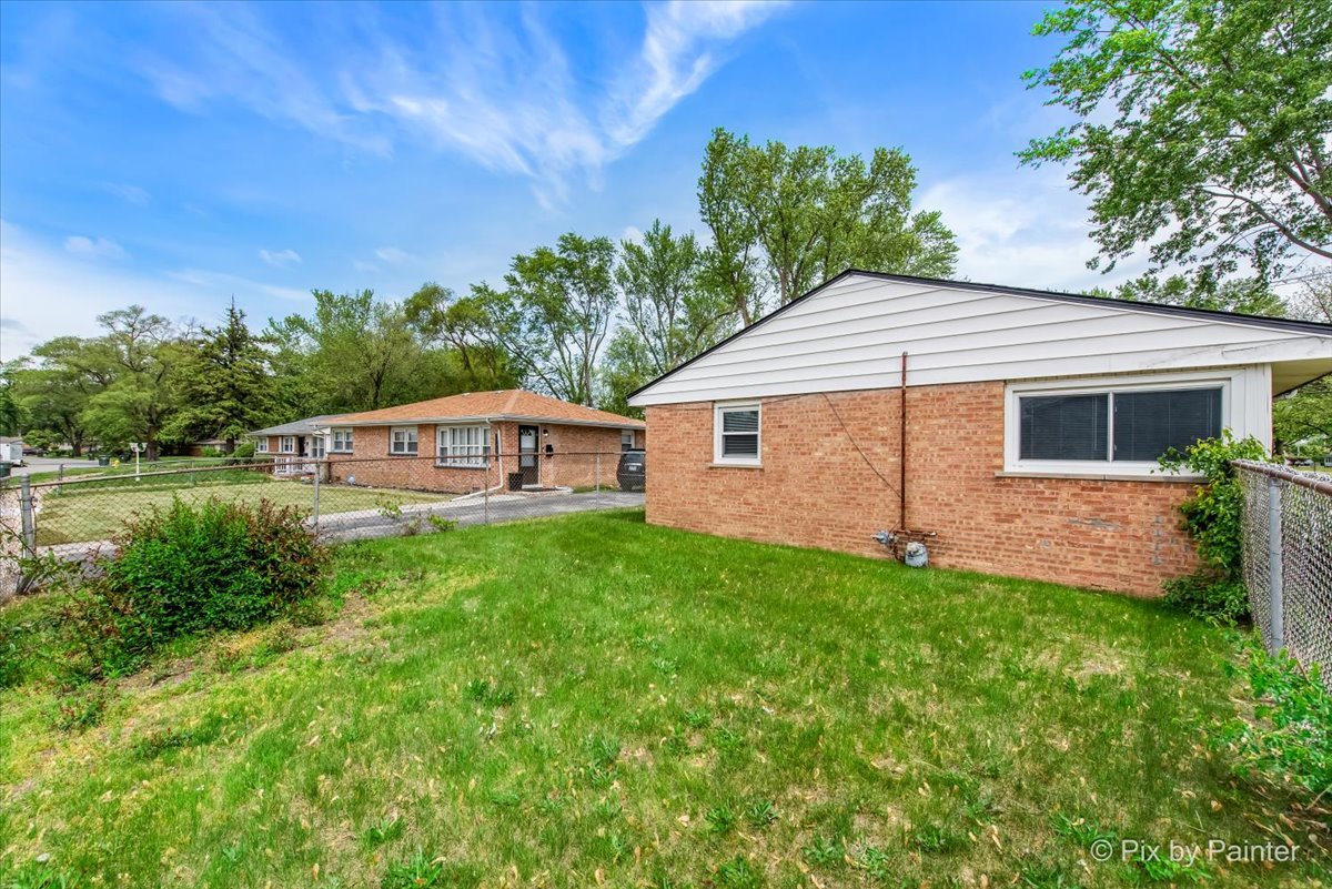 2756 Lancaster Drive
