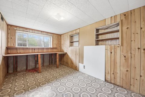 Tiny photo for 907 Jeffery Court, Schaumburg, IL 60193 (MLS # 12628216)