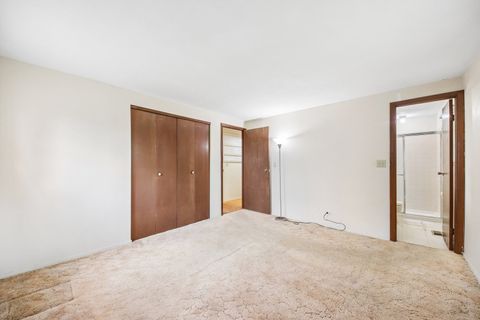 Tiny photo for 907 Jeffery Court, Schaumburg, IL 60193 (MLS # 12628216)