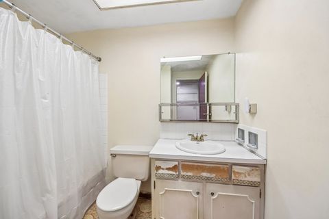 Tiny photo for 907 Jeffery Court, Schaumburg, IL 60193 (MLS # 12628216)