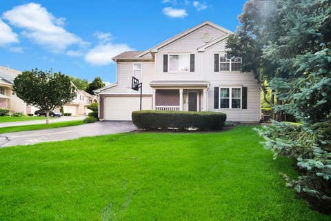 Photo of 2451 Stonegate Road, Algonquin, IL 60102 (MLS # 12736715)
