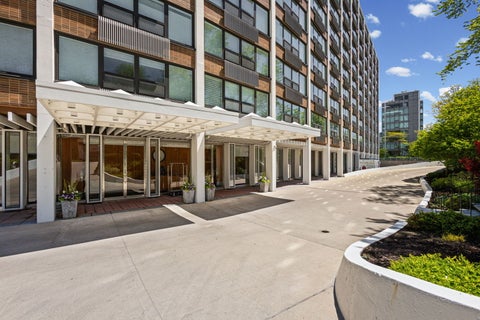 Tiny photo for 1630 Sheridan Road #10A, Wilmette, IL 60091 (MLS # 12650676)
