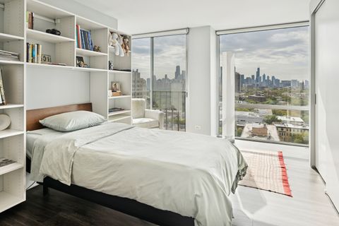 Tiny photo for 345 W Fullerton Parkway #1801, Chicago, IL 60614 (MLS # 12494628)