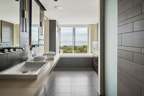 Tiny photo for 345 W Fullerton Parkway #1801, Chicago, IL 60614 (MLS # 12494628)