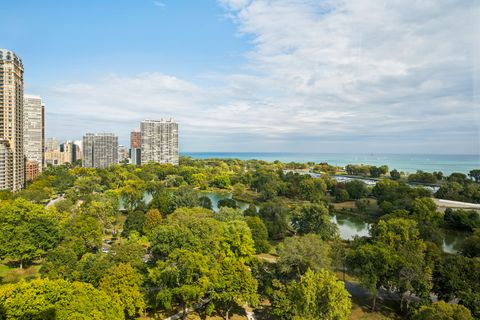 Tiny photo for 345 W Fullerton Parkway #1801, Chicago, IL 60614 (MLS # 12494628)