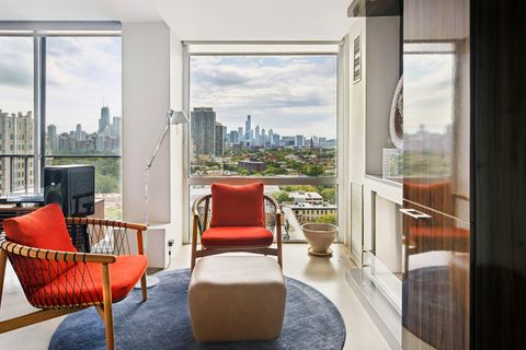 Tiny photo for 345 W Fullerton Parkway #1801, Chicago, IL 60614 (MLS # 12494628)