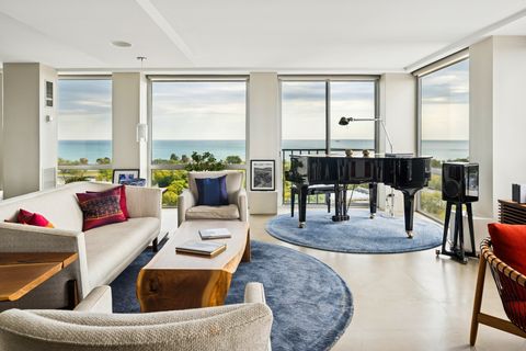 Tiny photo for 345 W Fullerton Parkway #1801, Chicago, IL 60614 (MLS # 12494628)