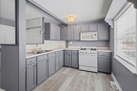 Tiny photo for 3505 Peoria Street, Steger, IL 60475 (MLS # 12520116)