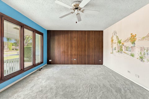 Tiny photo for 760 Crest Avenue, Elk Grove Village, IL 60007 (MLS # 12764408)