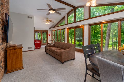 Tiny photo for 128 Starlight Lane, Carbondale, IL 62902 (MLS # 12733105)