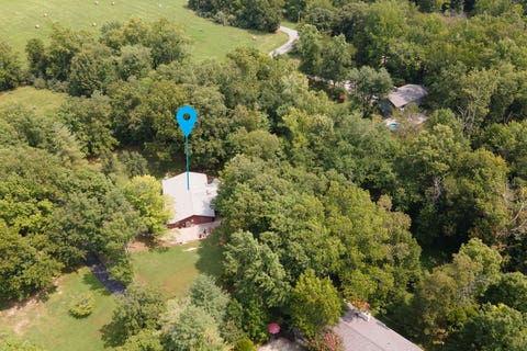 Tiny photo for 128 Starlight Lane, Carbondale, IL 62902 (MLS # 12733105)