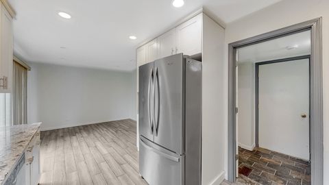 Tiny photo for 344 Cane Garden Circle, Aurora, IL 60504 (MLS # 12570509)