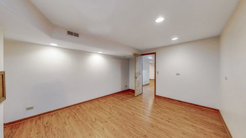 Tiny photo for 344 Cane Garden Circle, Aurora, IL 60504 (MLS # 12570509)