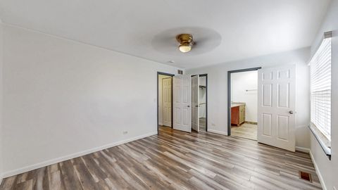 Tiny photo for 344 Cane Garden Circle, Aurora, IL 60504 (MLS # 12570509)