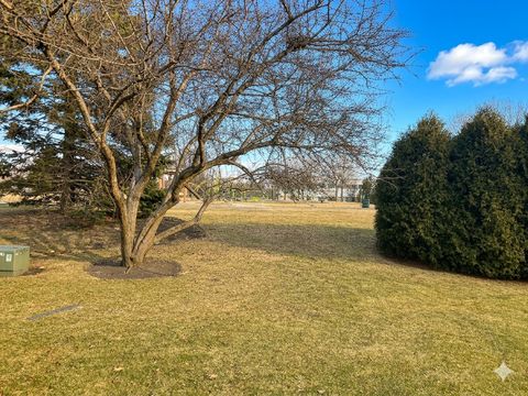 Tiny photo for 344 Cane Garden Circle, Aurora, IL 60504 (MLS # 12570509)