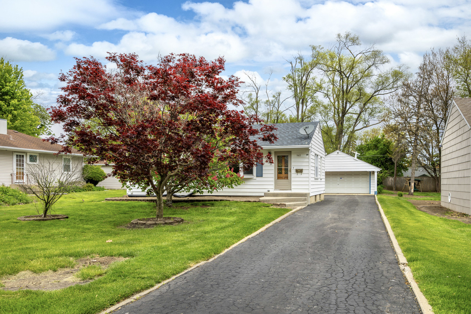 140 W Le Moyne Avenue