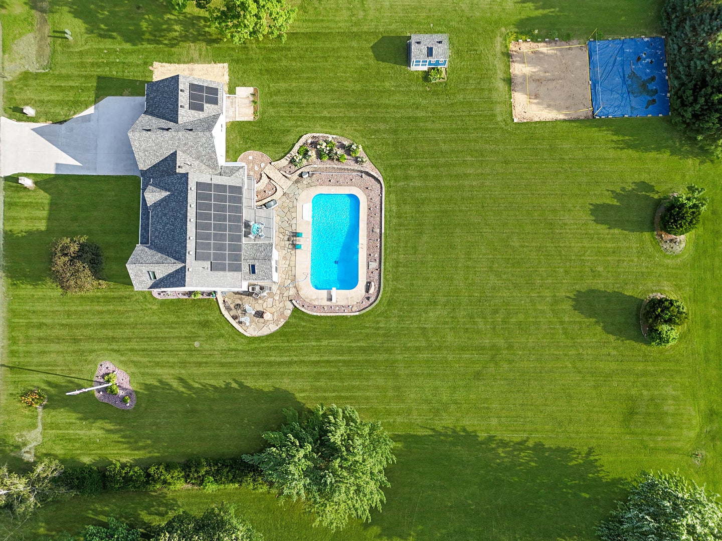 1954 Delmar Drive