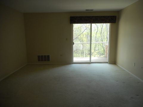 Tiny photo for 605 Barrington Avenue E #340, Dundee, IL 60118 (MLS # 12632377)