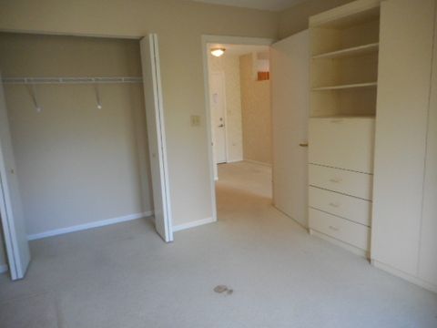 Tiny photo for 605 Barrington Avenue E #340, Dundee, IL 60118 (MLS # 12632377)
