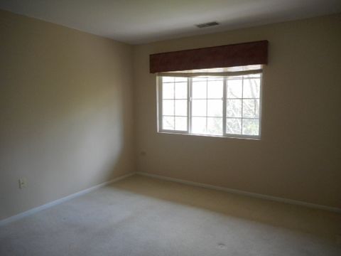 Tiny photo for 605 Barrington Avenue E #340, Dundee, IL 60118 (MLS # 12632377)