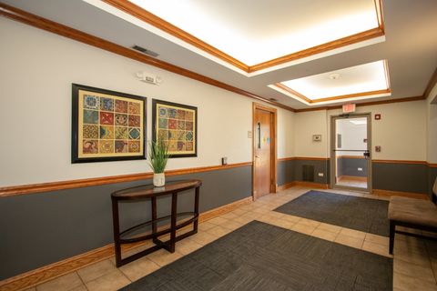 Tiny photo for 77 N Wolf Road N #509, Northlake, IL 60164 (MLS # 12626559)