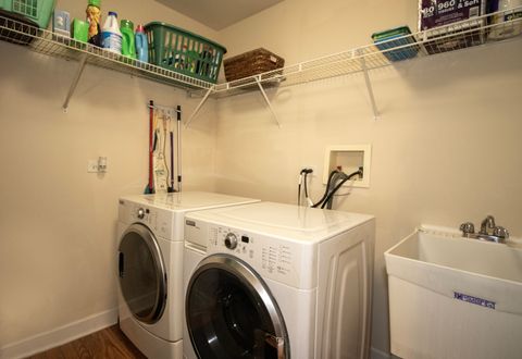 Tiny photo for 77 N Wolf Road N #509, Northlake, IL 60164 (MLS # 12626559)