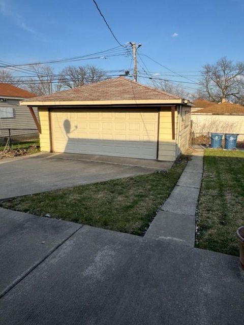 Tiny photo for Calumet Park, IL 60827 (MLS # 12307072)