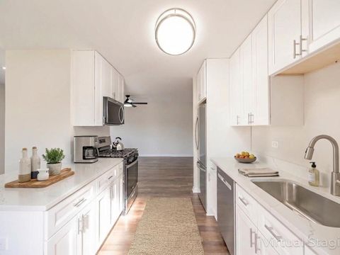 Tiny photo for 247 Driftwood Lane, Bloomingdale, IL 60108 (MLS # 12541899)