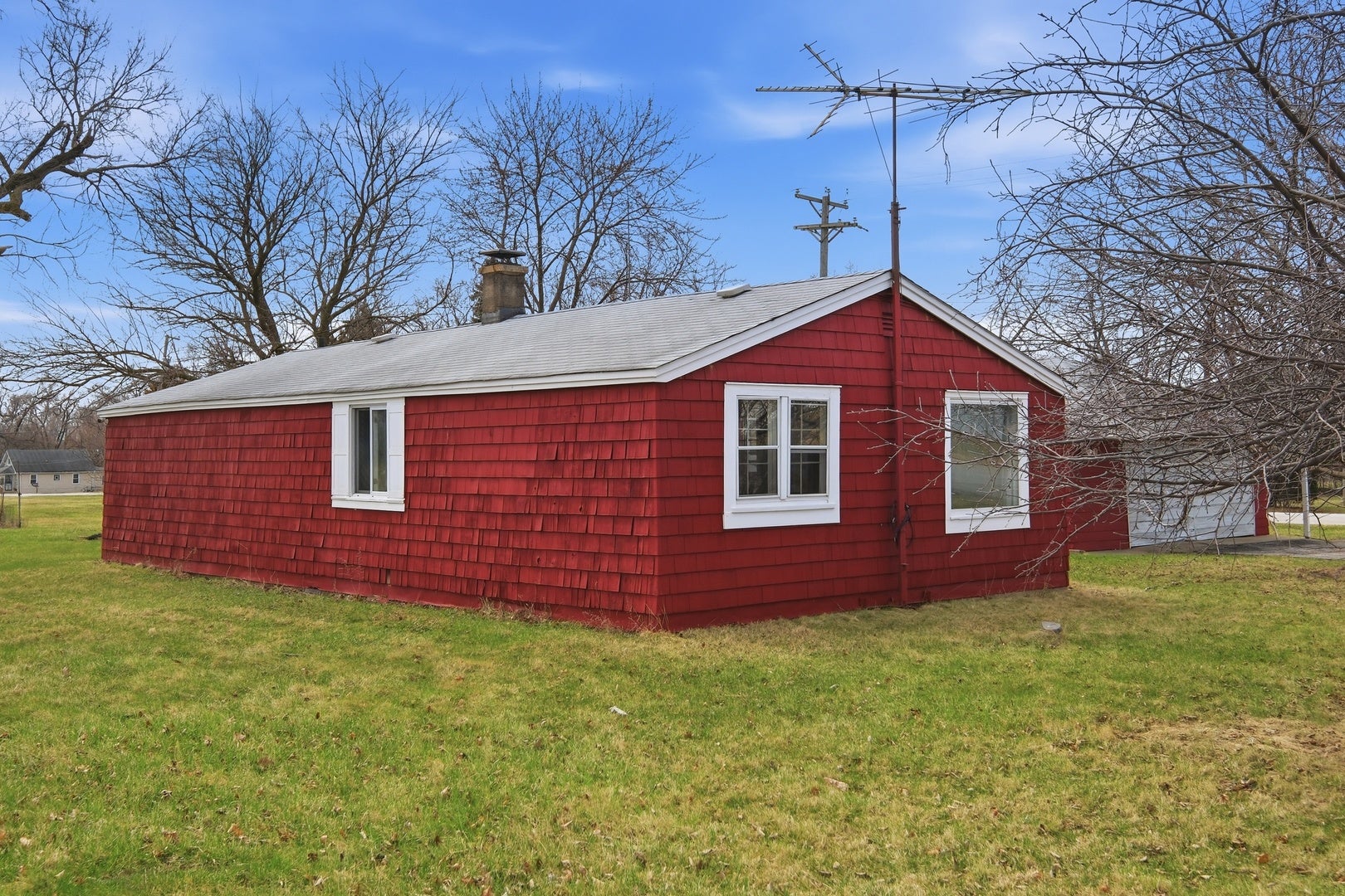 18301 Le Claire Avenue
