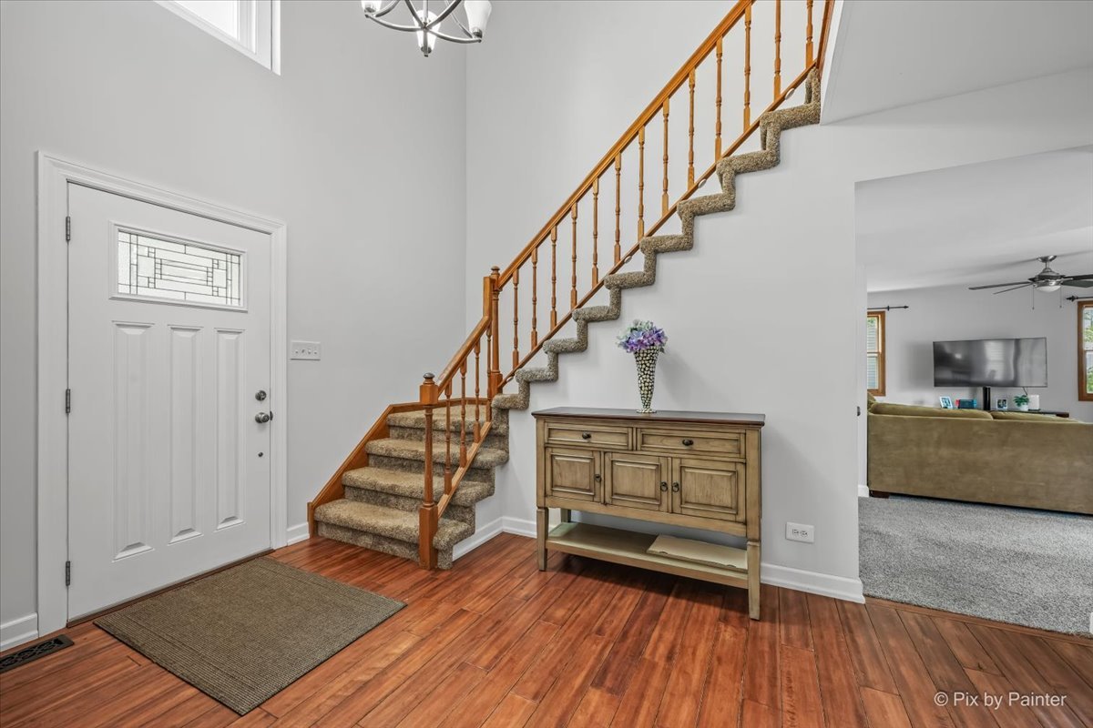 658 WAINSFORD Drive