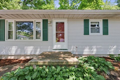 Tiny photo for 108 Brady Lane, Urbana, IL 61802 (MLS # 12659082)