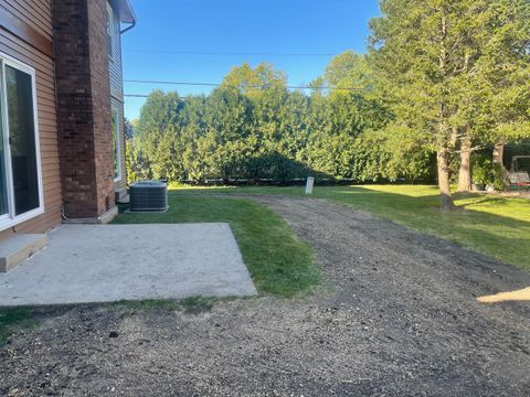 Tiny photo for 2566 Brian Drive, Northbrook, IL 60062 (MLS # 12473161)