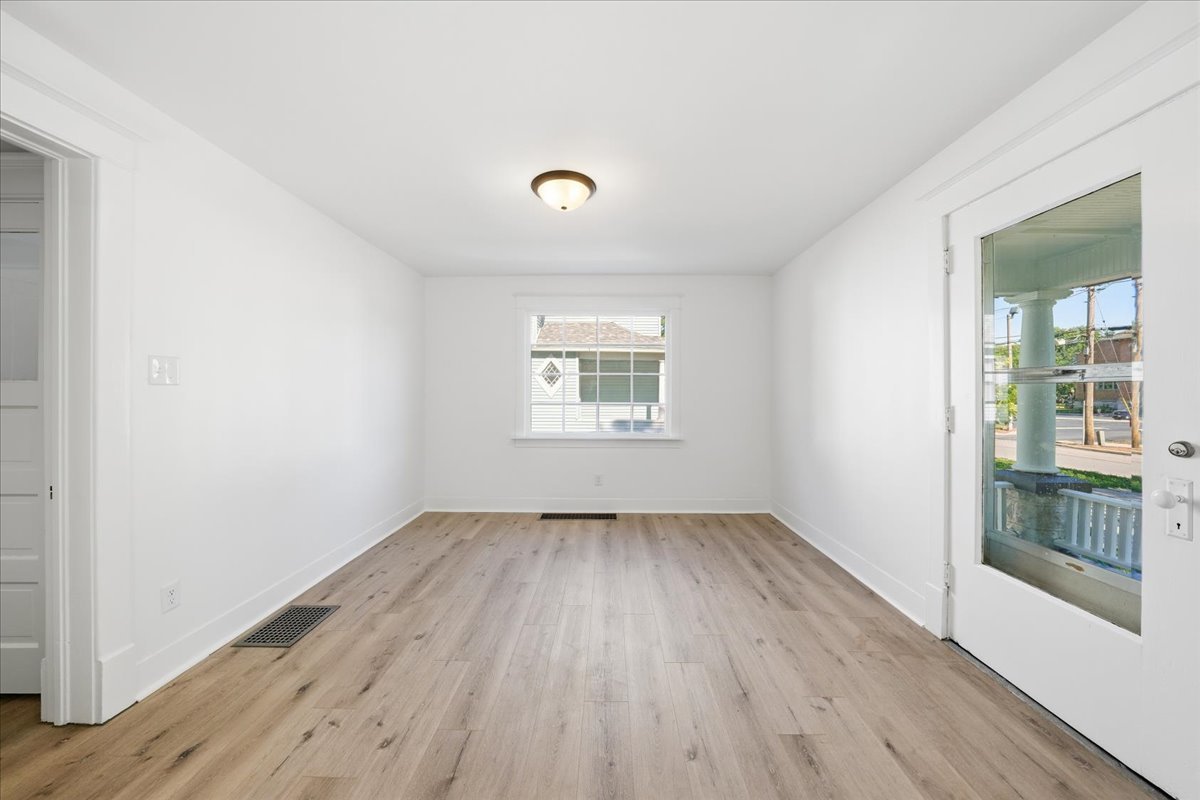311 North Avenue
