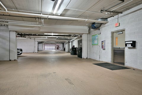 Tiny photo for 1 N Beacon Place #601, La Grange, IL 60525 (MLS # 12798064)