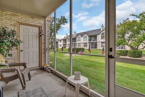 Tiny photo for 6430 Pine Cone Drive #1W, Tinley Park, IL 60477 (MLS # 12471089)
