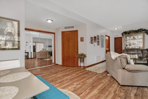 Tiny photo for 6430 Pine Cone Drive #1W, Tinley Park, IL 60477 (MLS # 12471089)
