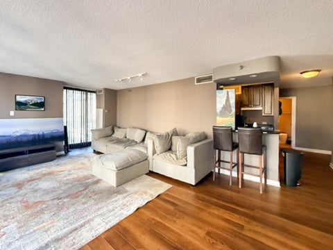 Tiny photo for 10 E Ontario Street #1111, Chicago, IL 60611 (MLS # 12773795)