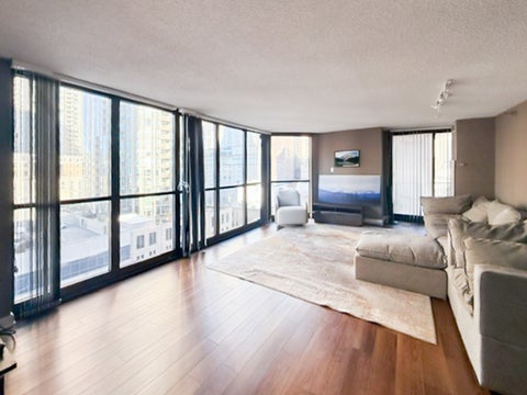 Tiny photo for 10 E Ontario Street #1111, Chicago, IL 60611 (MLS # 12773795)